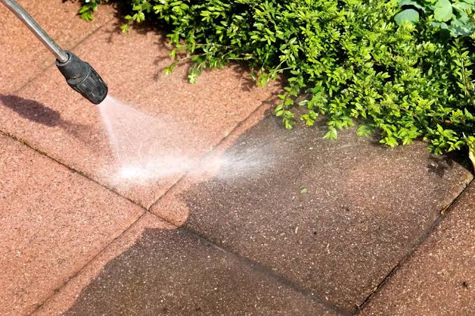 Paver driveway clean